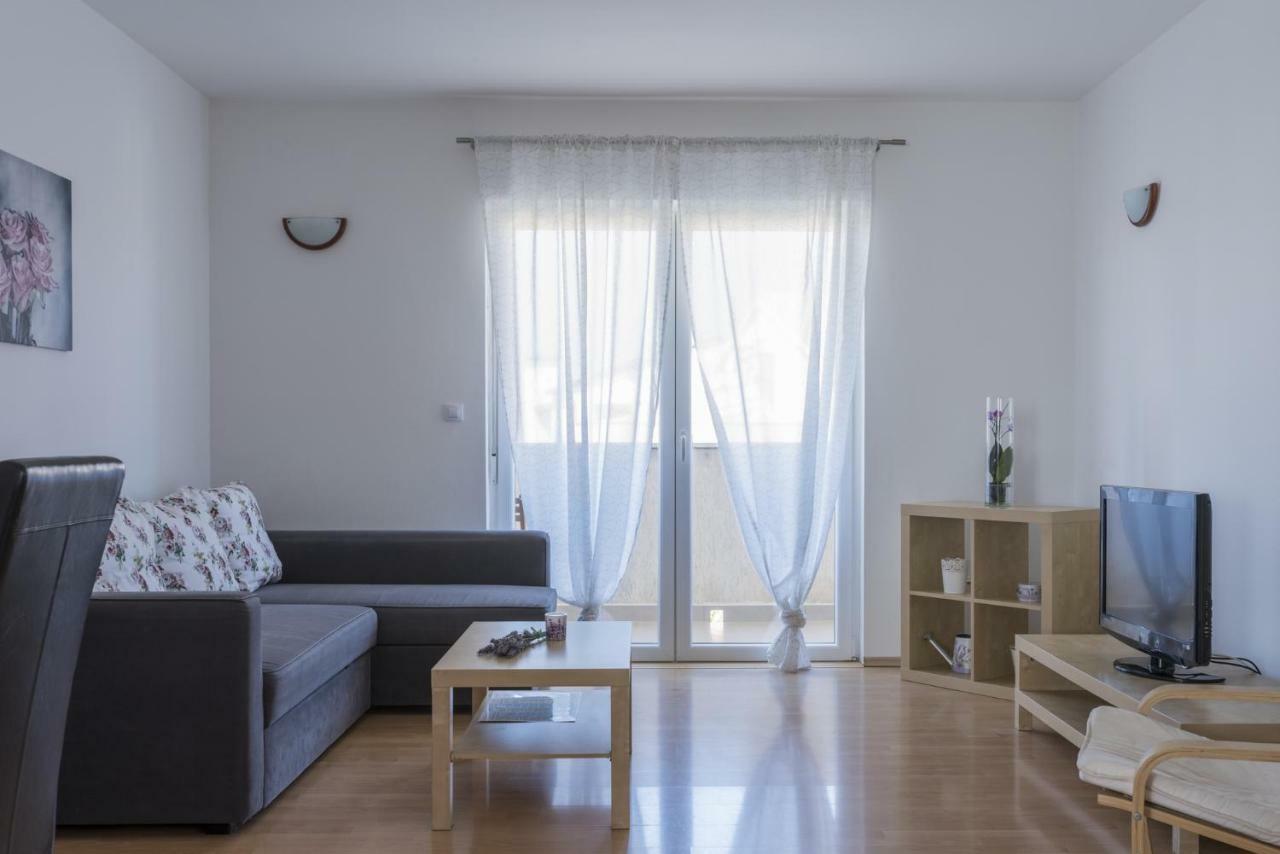 Apartment Karin Медулин Екстериор снимка